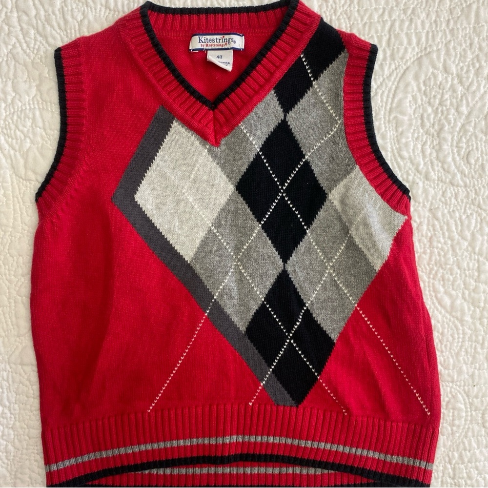 Hartstrings Red Argyle Christmas V-Neck Sweater Vest Size 4T